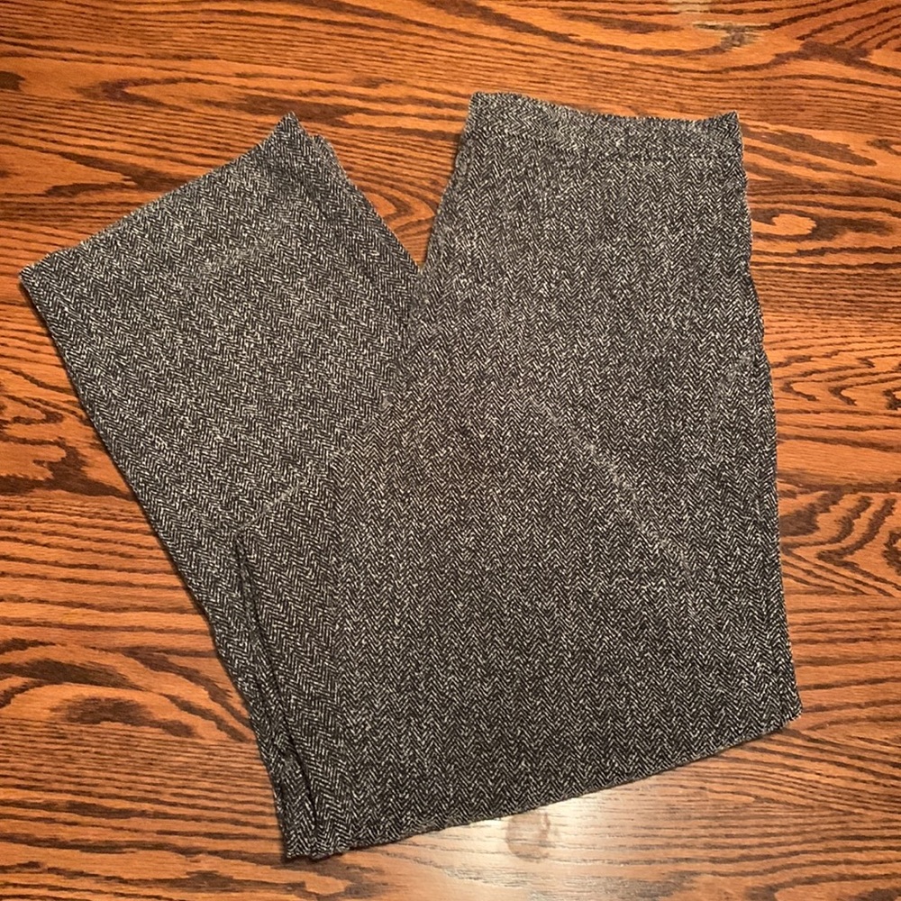Alfred Dunner black/white tweed pants. Size 12.